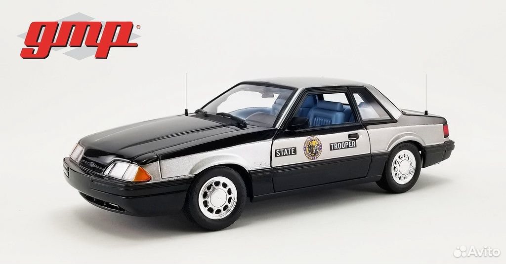 Коллекционная модель Ford Mustang 5.0 SSP 1993 1:18 GreenLight