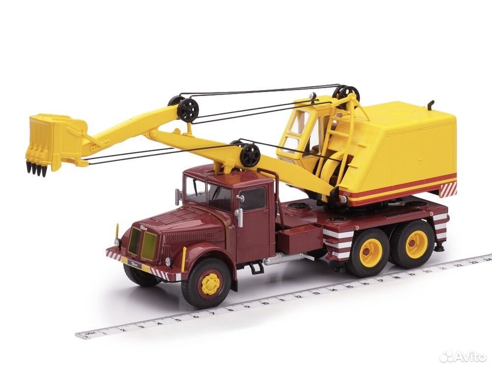 Коллекционная модель экскаватора Tatra 111 D-030 A 1958 1:43 IXO