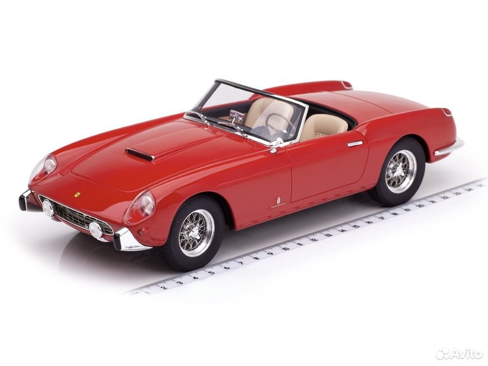 Коллекционная модель Ferrari 250GT Cabrio Series 1 1957 Red 1:18