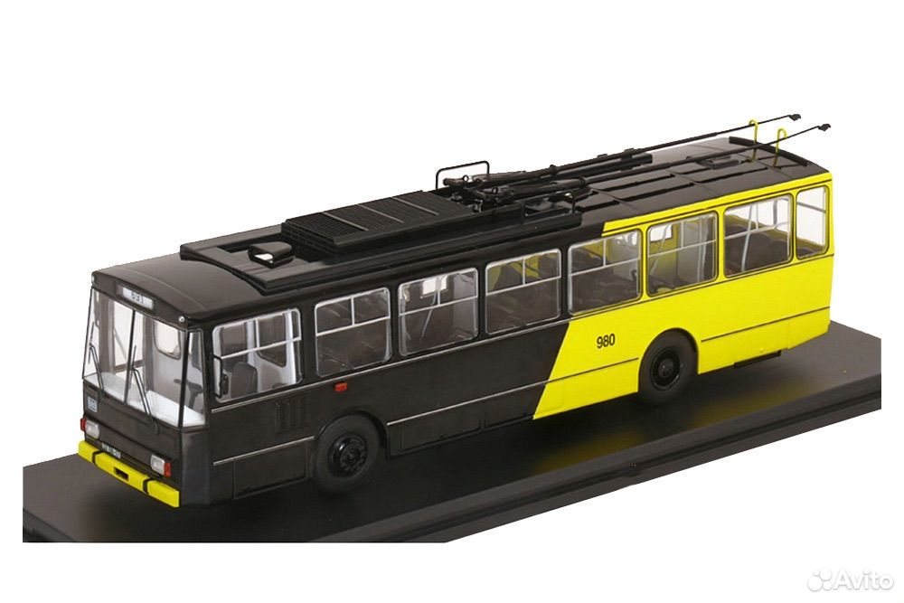 Коллекционная модель троллейбуса Skoda 14TR Potsdam 1981 1:43