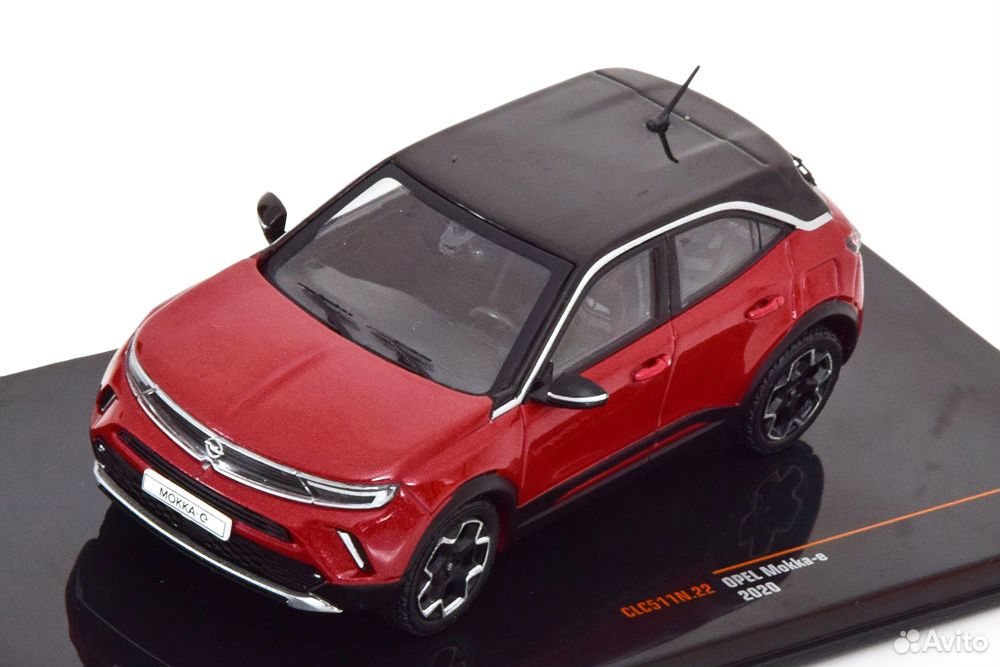Коллекционная модель Opel Mokka-e 2020 Red Metallic 1:43 IXO