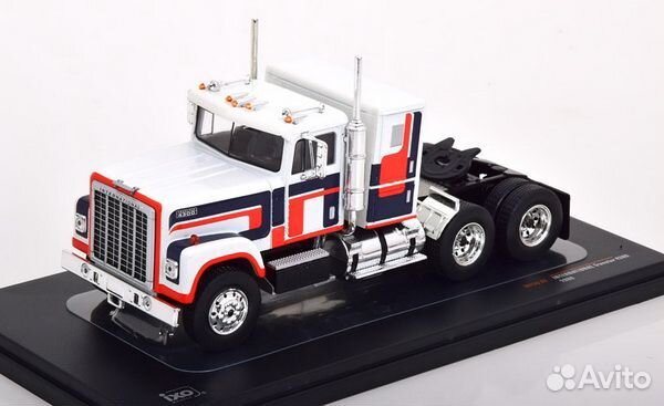 Коллекционная модель тягача International Transtar 4300 1980 1:43 IXO
