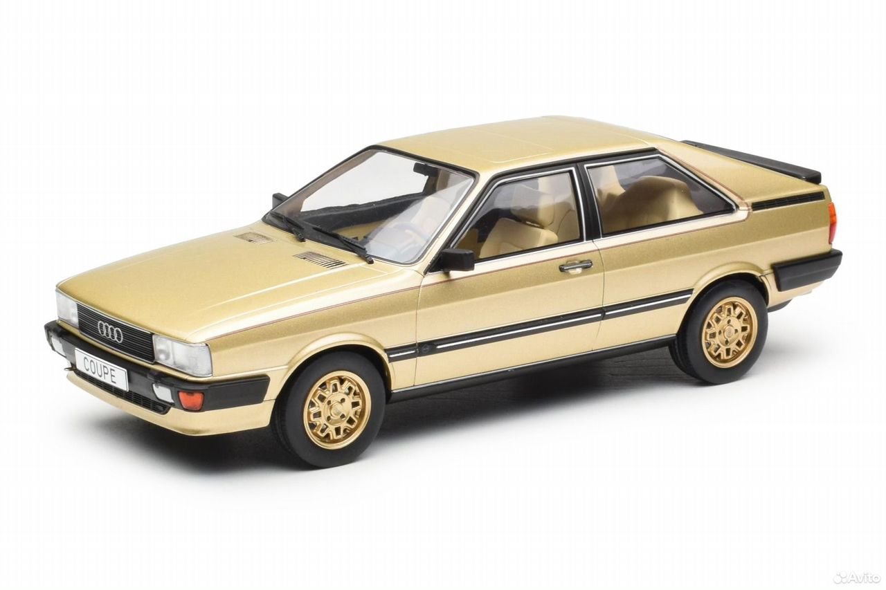 Коллекционная модель Audi Coupe GT 1983 Beige Metallic 1:18 MCG