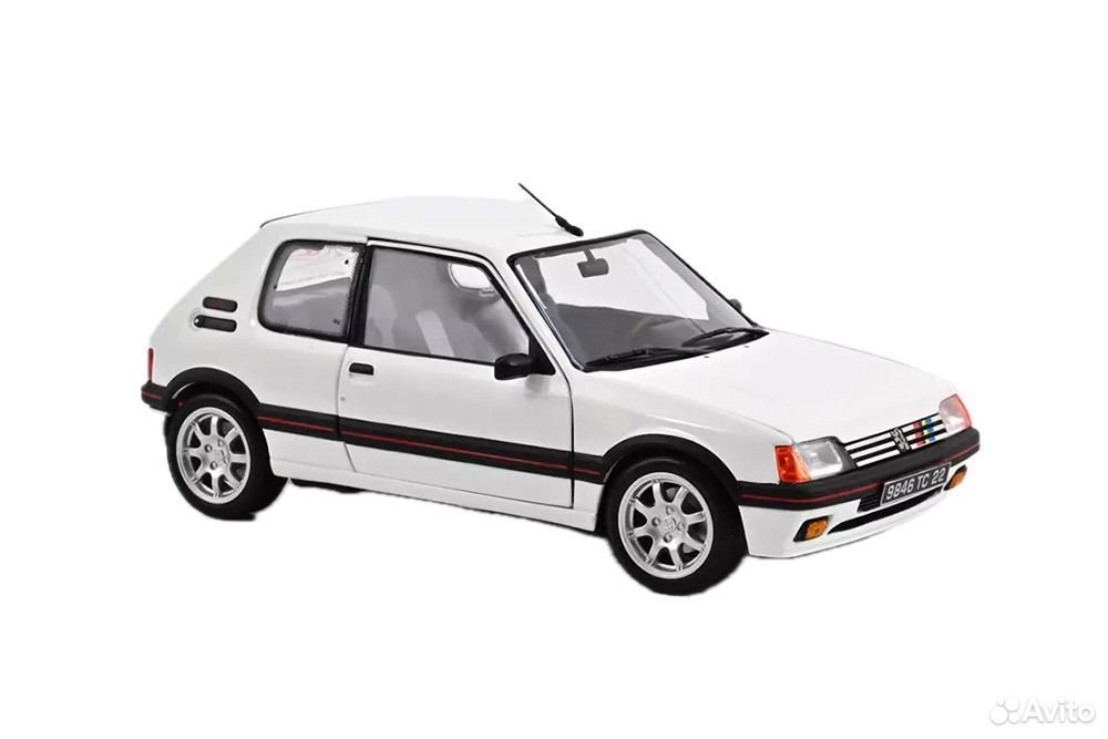Коллекционная модель Peugeot 205 GTi 1.9 1989 Meije White 1:18