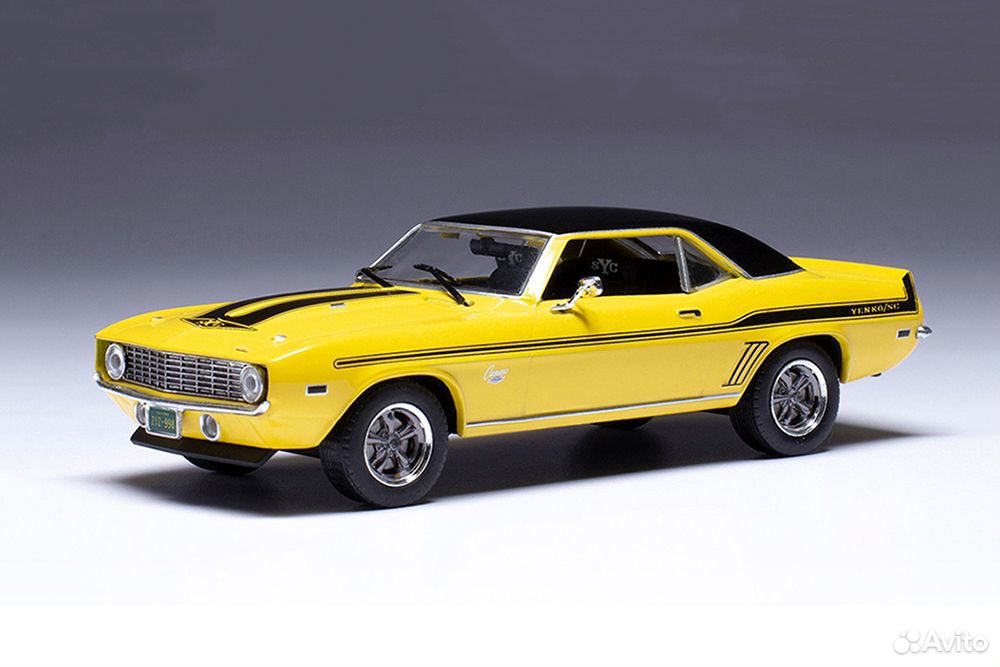 Коллекционная модель Chevrolet Camaro Yenko/SC 1969 Yellow/Black 1:43