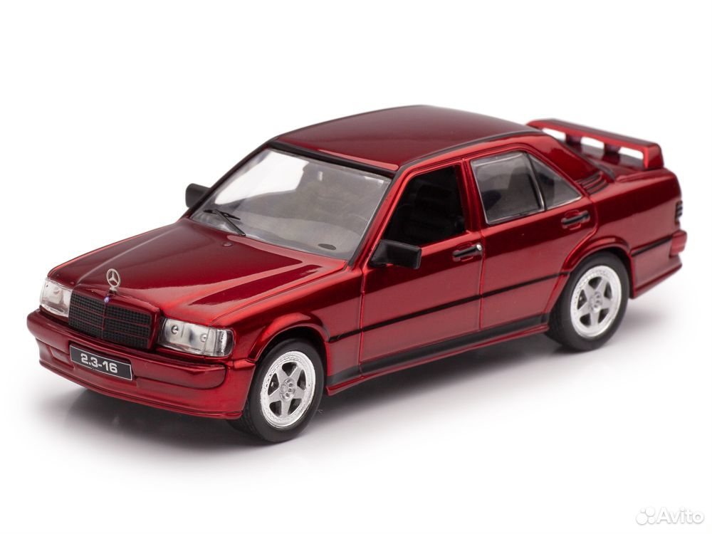 Коллекционная модель Mercedes-Benz 190E 2.3-16V Custom 1984 Red 1:43