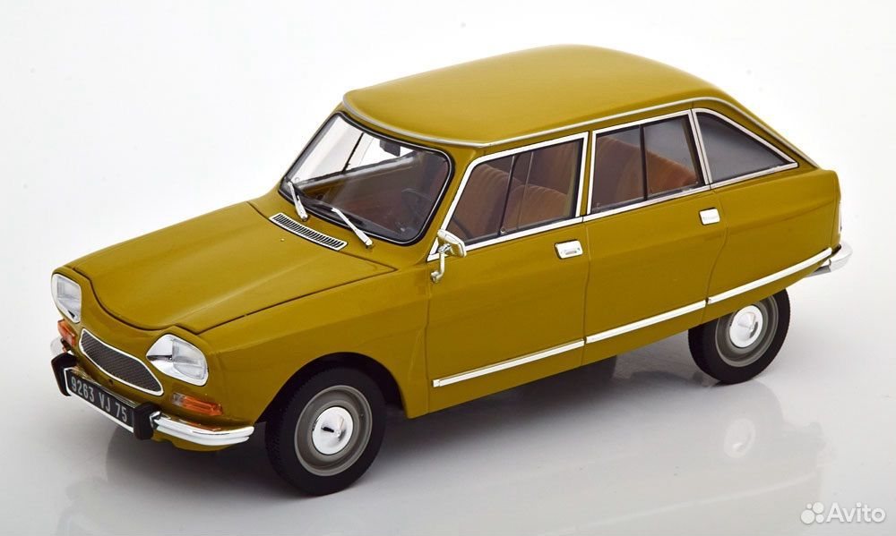 Коллекционная модель Citroen Ami 8 Club 1969 Bouton d'Or Yellow 1:18