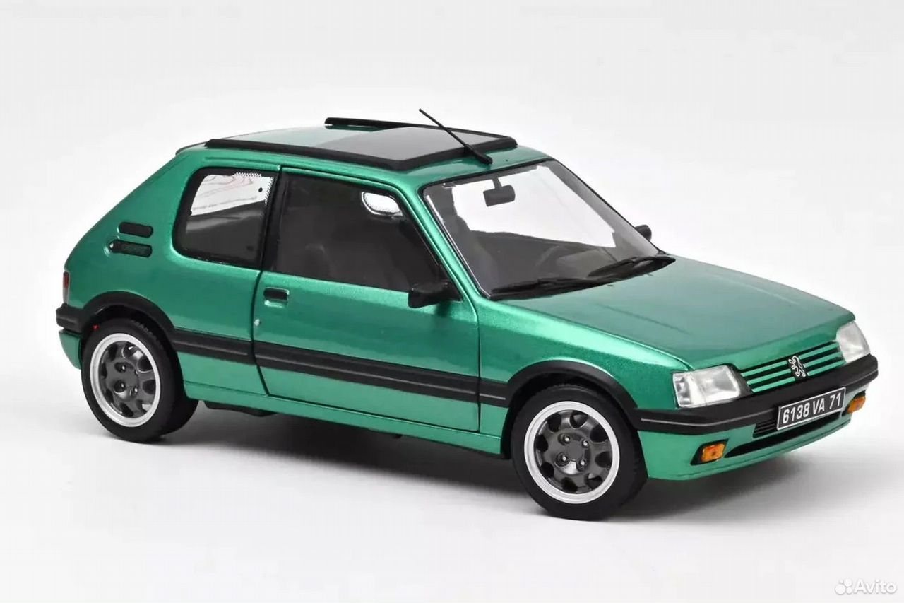 Коллекционная модель Peugeot 205 GTi "Griffe" 1991 Green 1:18