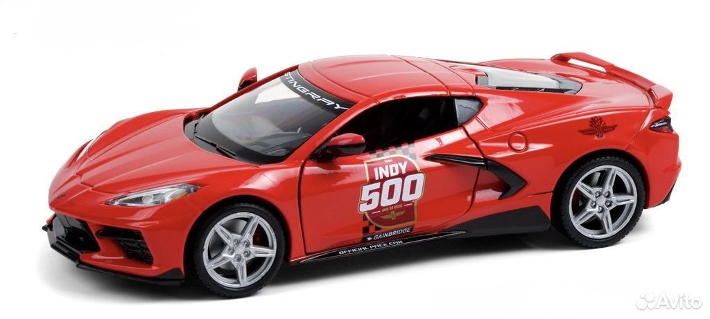 Коллекционная модель Chevrolet Corvette C8 Stingray Coupe 1:24