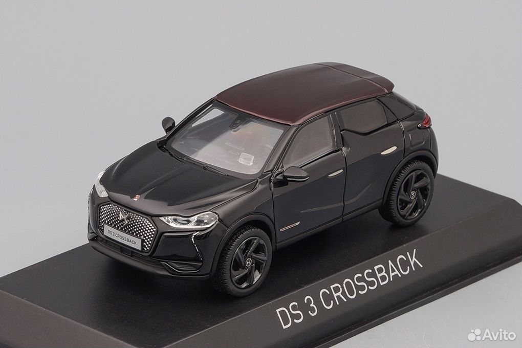 Коллекционная модель Citroen DS3 Crossback E-Tense 2019 1:43