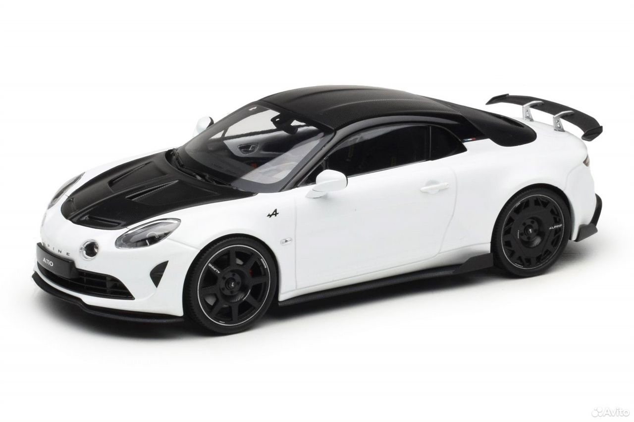 Коллекционная модель Alpine A110 R 2024 Iridescent White 1:18