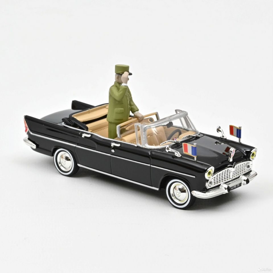 Коллекционная модель Simca V8 Chambord 1960 1:43 Norev
