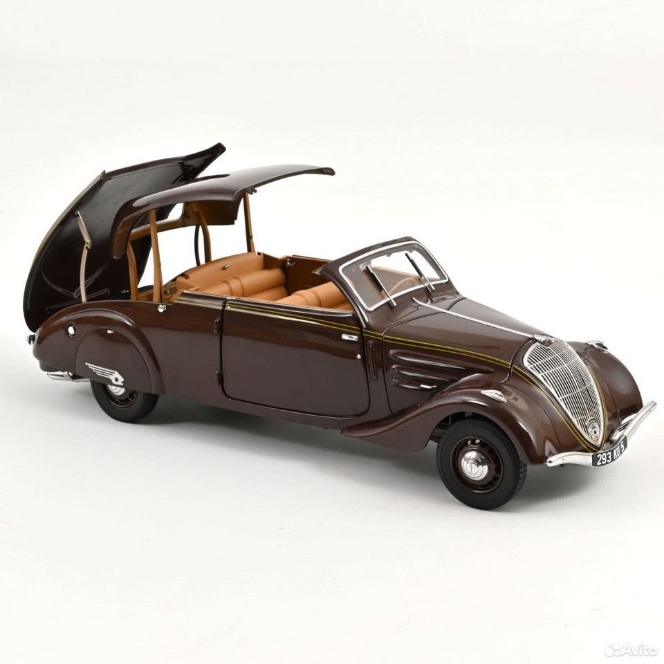 Коллекционная модель Peugeot 402 Eclipse 1937 1:18 Norev