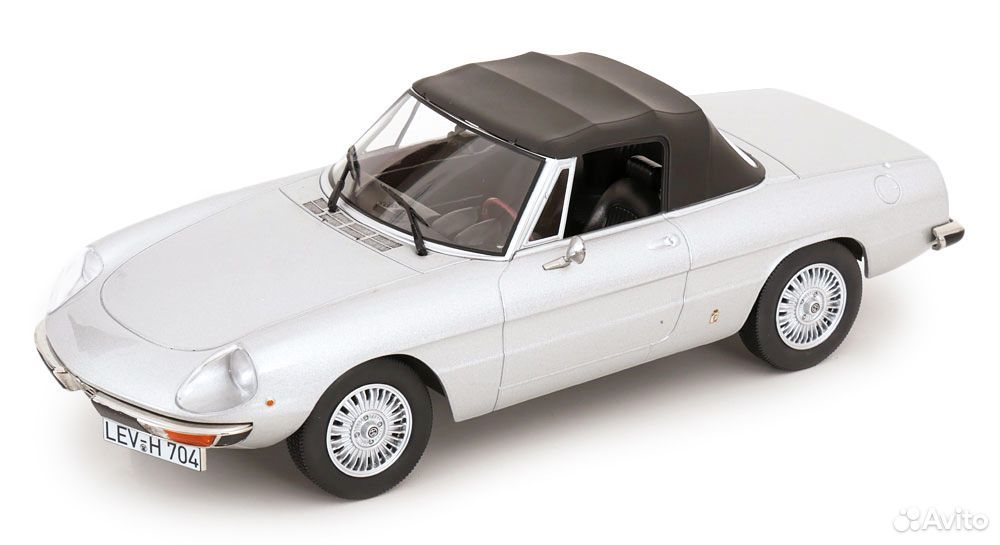 Коллекционная модель Alfa Romeo 2000 1:18 Norev