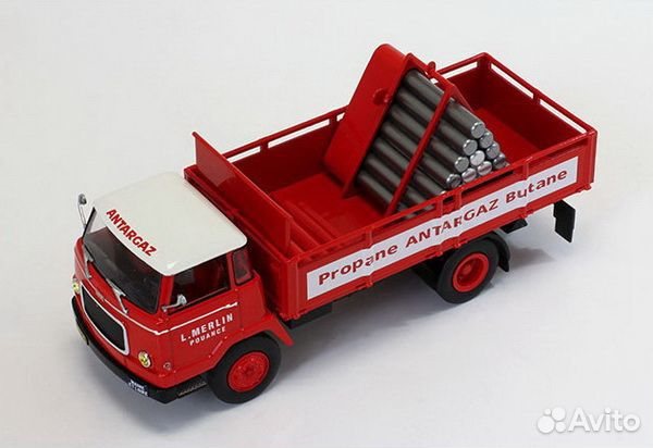 Коллекционная модель Unic auteuil GAS transporter "antargaz" 1963 1:43