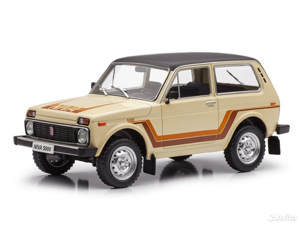 Коллекционная модель Lada Niva 5000 4х4 1980 Бежевый 1:24