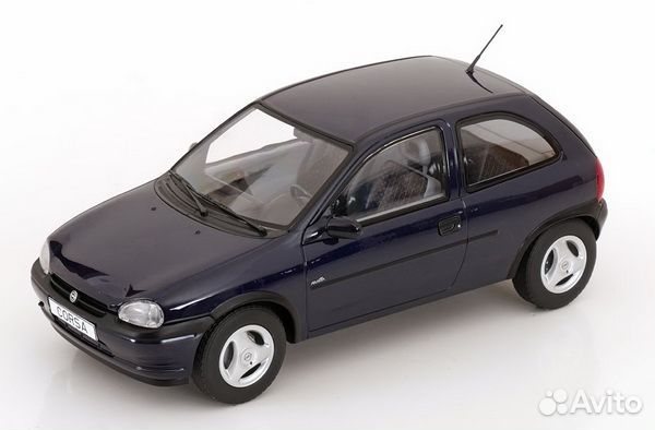 Коллекционная модель Opel Corsa B Atlanta 1993 2 цвета 1:18 MCG