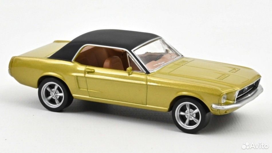 Коллекционная модель Ford Mustang Coupe 1968 Gold 1:43 Norev