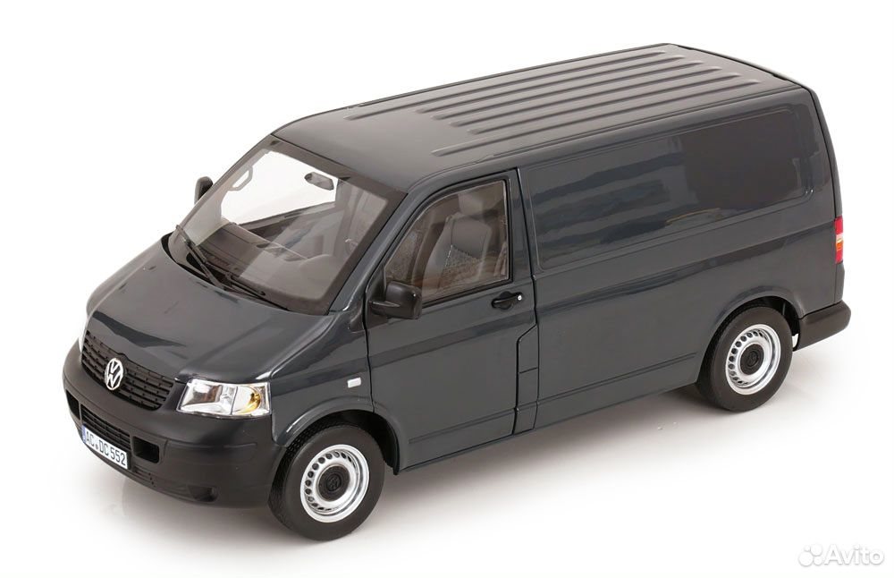 Коллекционная модель VW T5 Van Transporter 2003 Anthracite Grey 1:18