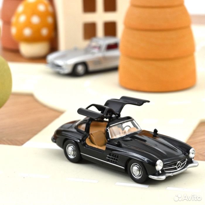Коллекционная модель Mercedes-Benz 300SL (W198) 1954 Black 1:43