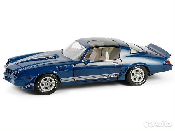 Коллекционная модель Chevrolet Camaro Z28 T-Roof 1980 1:18