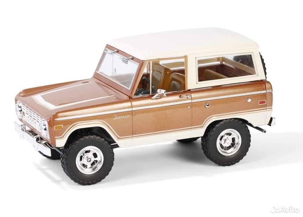 Коллекционная модель Ford Bronco Ranger 1973 Hot Ginger Metallic 1:18