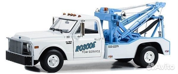 Коллекционная модель Chevrolet C-30 эвакуатор 1969 1:18