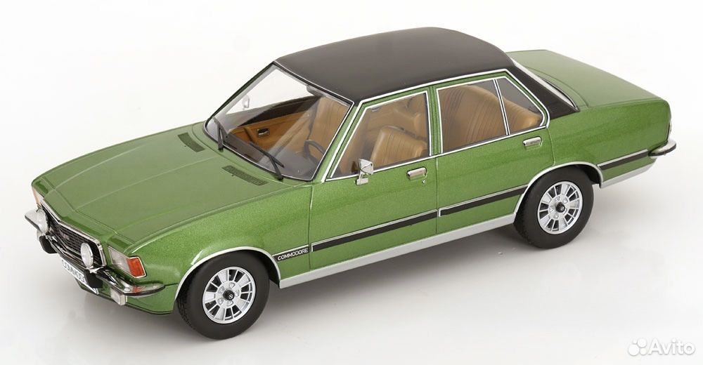 Коллекционная модель Opel Commodore B 1972 1:18 MCG