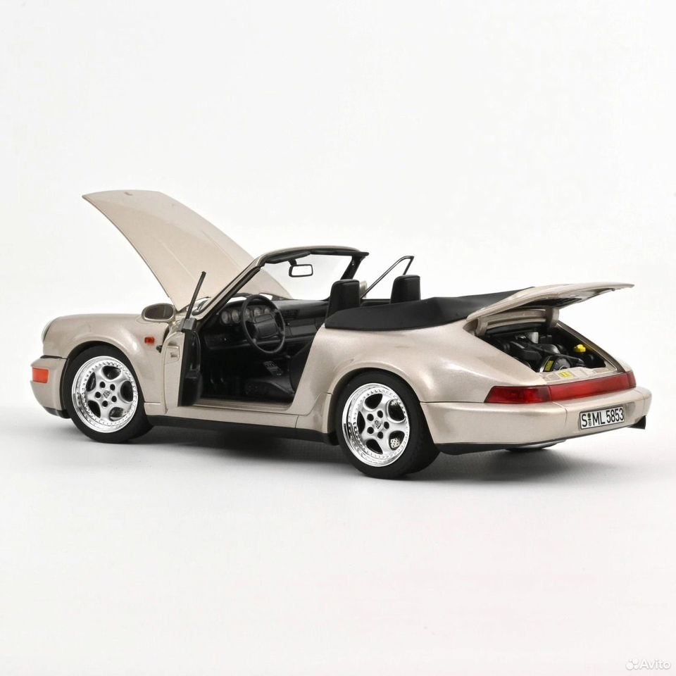 Коллекционная модель Porsche 911 Carrera 2 Turbo Look 1:18