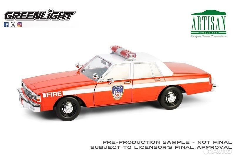 Коллекционная модель Chevrolet Caprice 9C1 1987 1:18 GreenLight