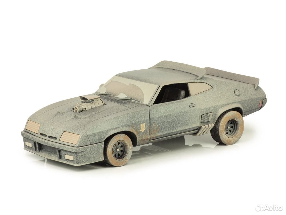 Коллекционная модель Ford Falcon XB V8 "Black Interceptor" 1973 1:18