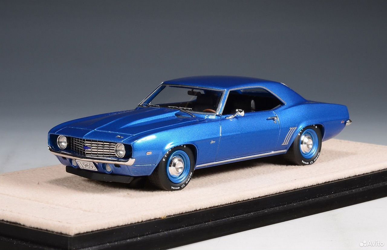 Коллекционная модель Chevrolet Camaro ZL1 Copo 1969 1:43 GLM