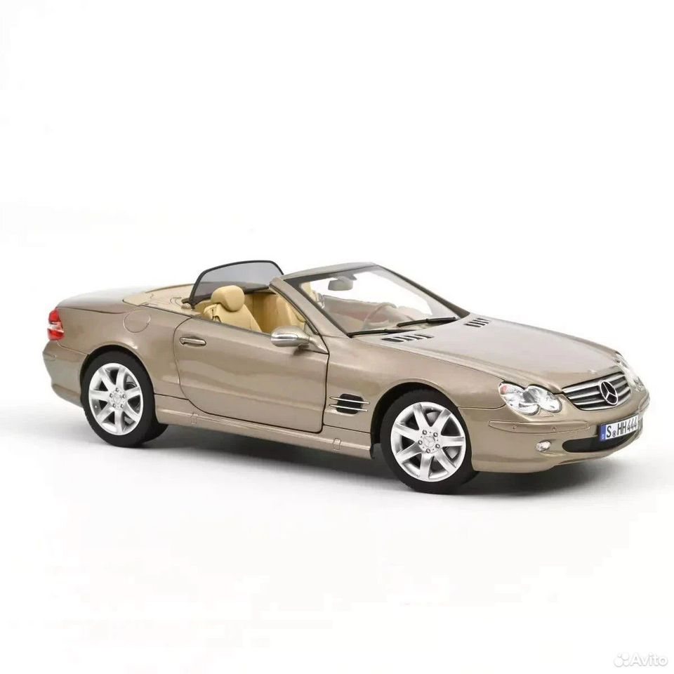 Коллекционная модель Mercedes-Benz SL 500 2003 Travertine Beige 1:18