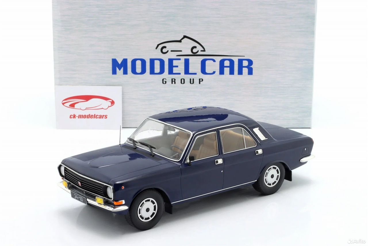 Коллекционная модель Горький М 24-10 «Волга» 1985 Тёмно-Синий 1:18 MCG