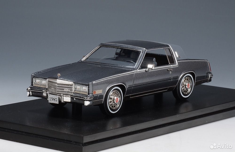 Коллекционная модель Cadillac Eldorado Biarritz 1985 1:43 GLM